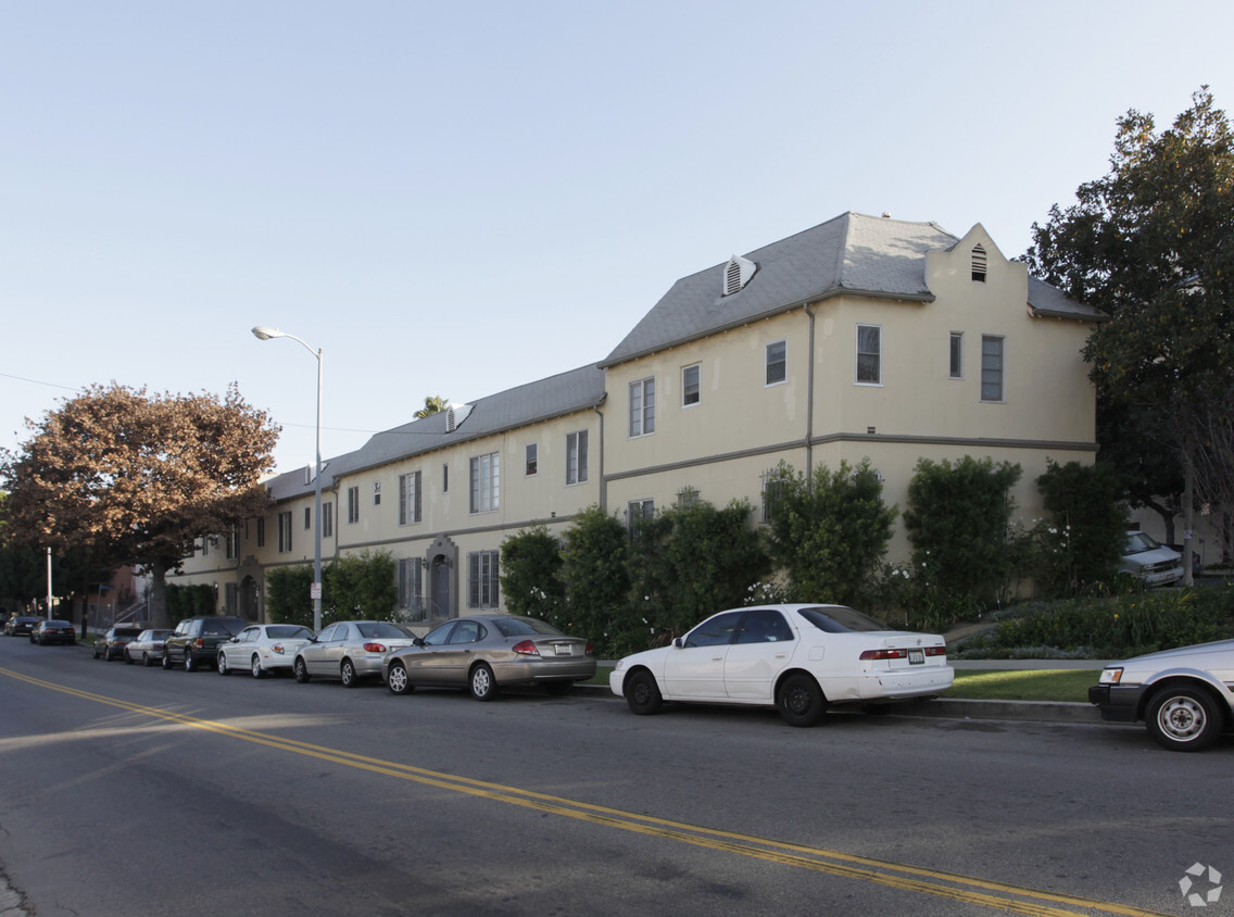 Primary Photo - Cliffdale Apartments