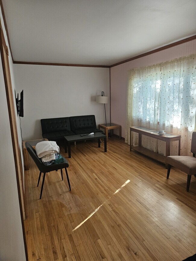 Photo du bâtiment - 1453 Minto St