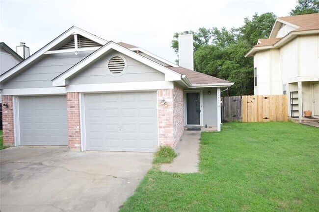 Foto del edificio - 12411 Deer Falls Dr