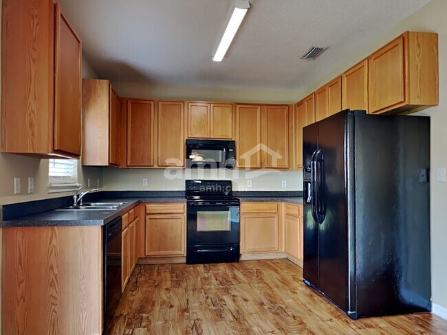 Building Photo - 7267 Rampart Ridge Cir S