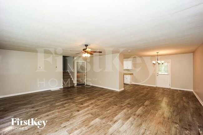 Building Photo - 420 Freestone Dr