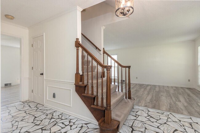 Foto del edificio - 7839 Farindon Dr