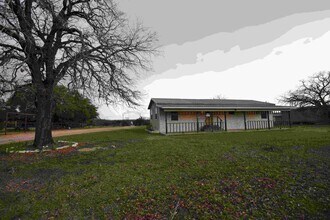Building Photo - 344 Virginia Dr