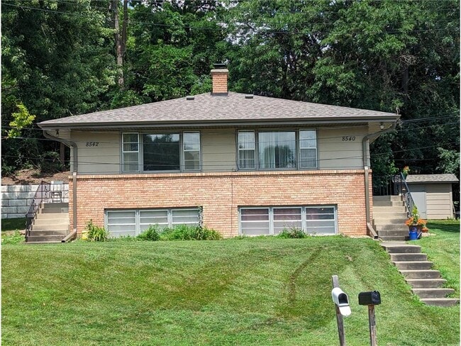 Building Photo - 8542 Plymouth Ave N
