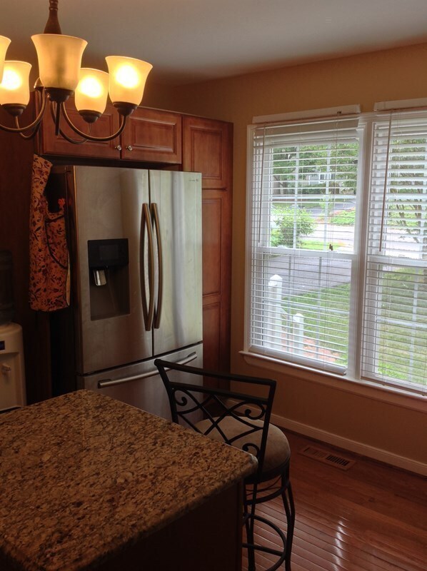 Building Photo - 2259 Thornbury Dr