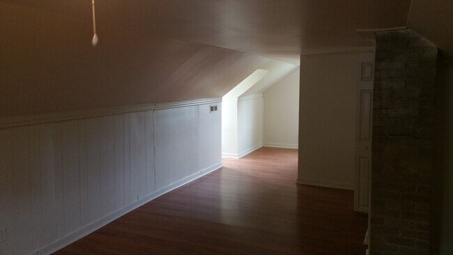 Foto del edificio - 1806 Watts Ln