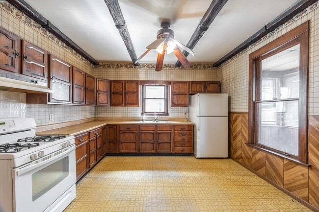 Building Photo - 5311 W Berenice Ave
