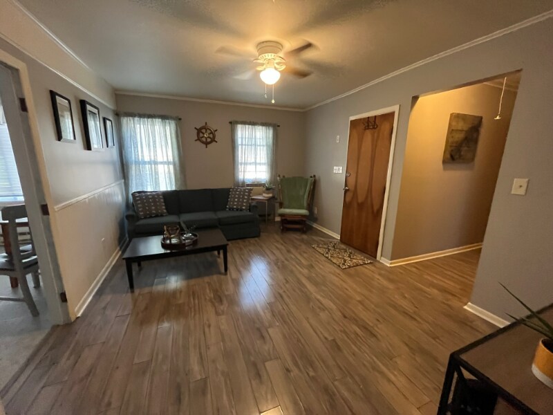22 N High St Unit 2, Ballston Spa, NY 12020 Room for Rent in Ballston