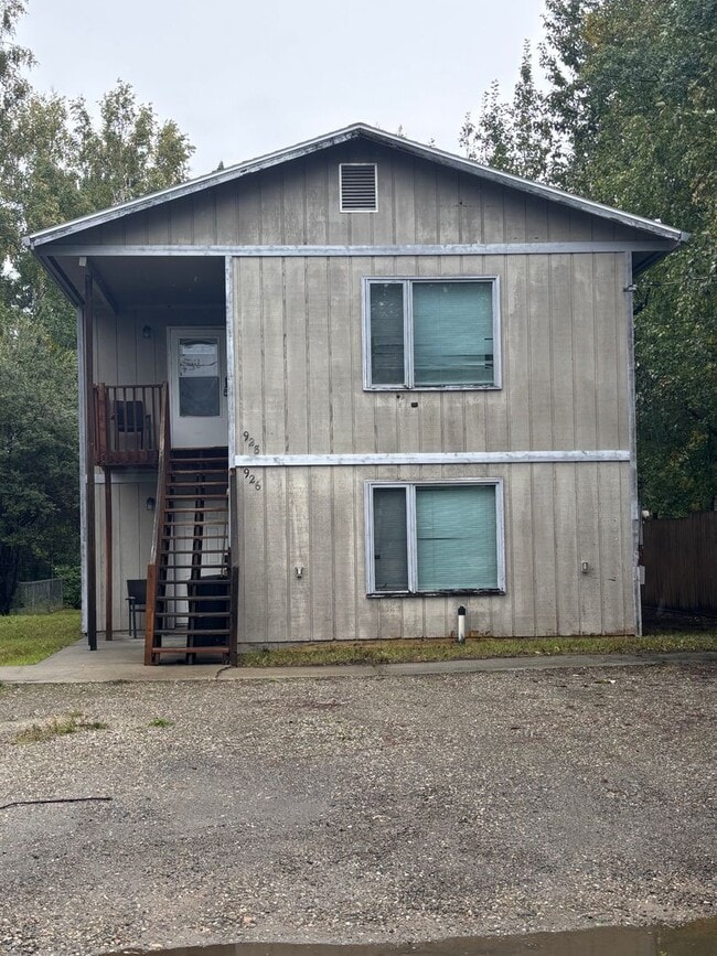 Building Photo - 926 21st Ave