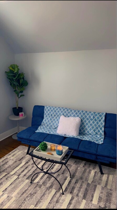 Photo - 3850 N Newcastle Ave Apartment