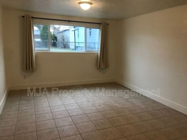 Photo - 655 S 1000 W Apartment