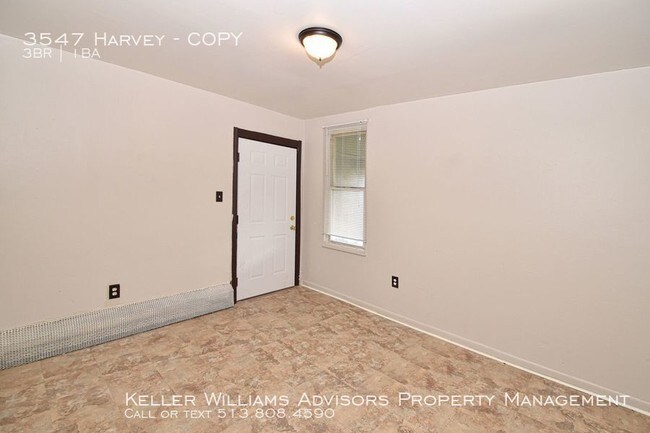 Building Photo - Updated 3BR, all utilities paid!