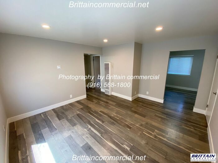 Foto del edificio - 2713 T St