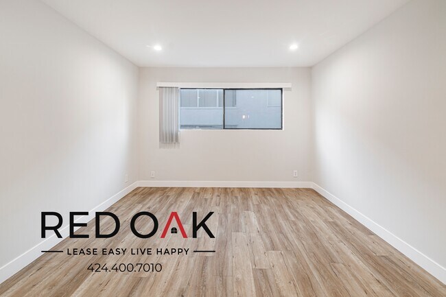 Foto del edificio - 121 N Hamilton Dr