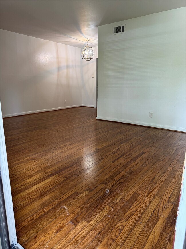 Foto del edificio - 2245 Welch St