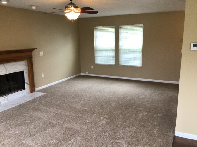 Building Photo - 1358 Vimla Way