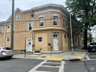 Building Photo - 177 Union Ave