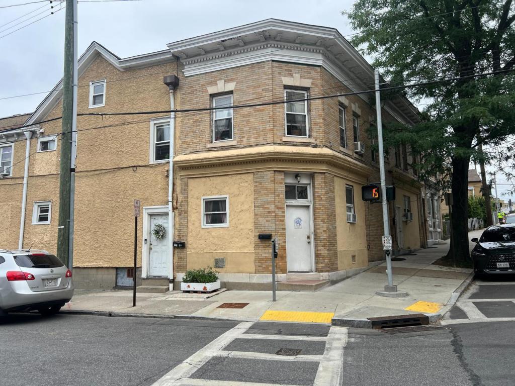 Photo - 177 Union Ave