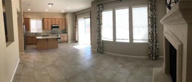 Building Photo - 393 Massa Ct
