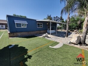 Building Photo - 32889 Brechtel St