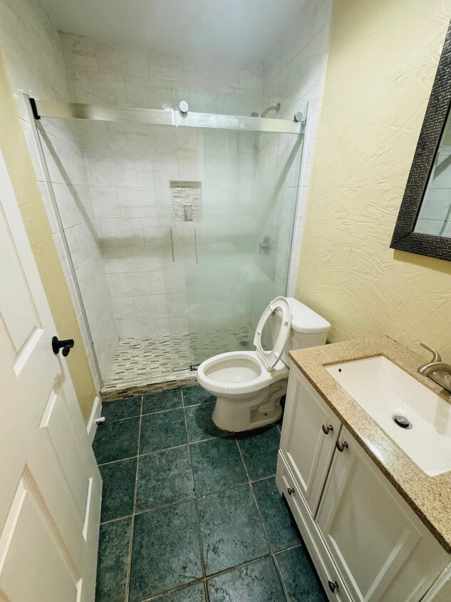 Primary Photo - 200 Preston St