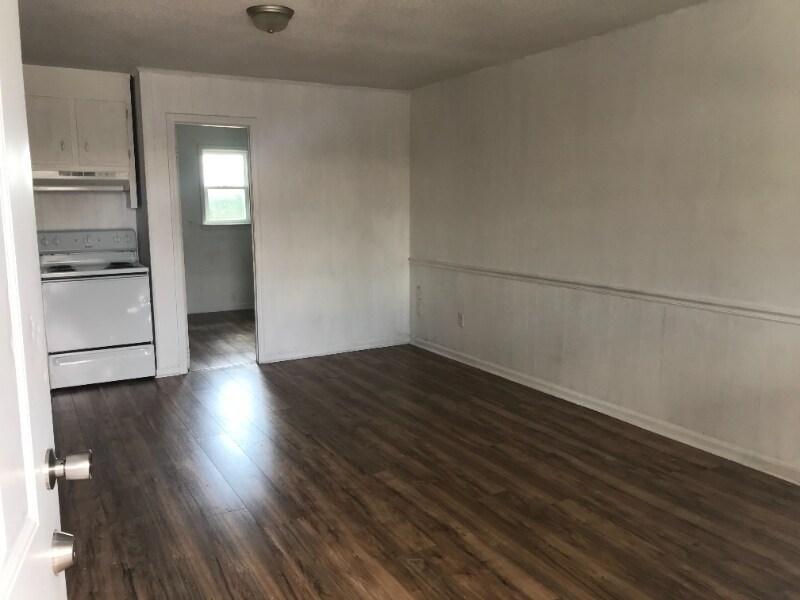 1923 Norwood St SW Unit 316, Lenoir, NC 28645 Room for Rent in Lenoir