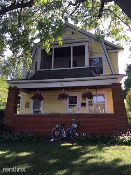 Primary Photo - 500 Elmdale St NE