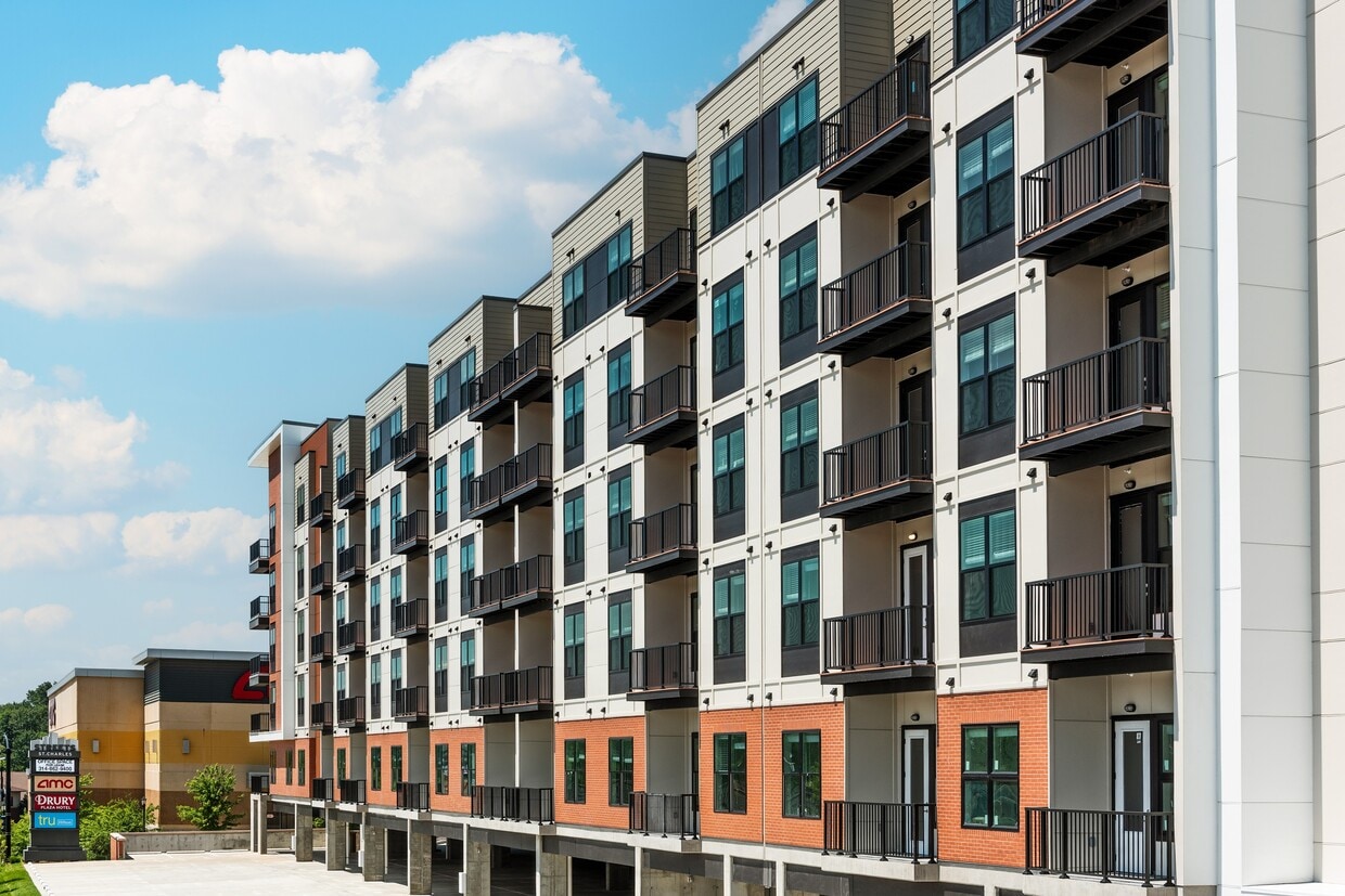 Chapter at the Streets of St Charles Apartments in Saint Charles, MO