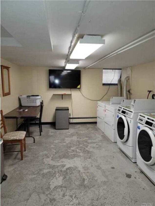 Foto del edificio - 149 Sterling St