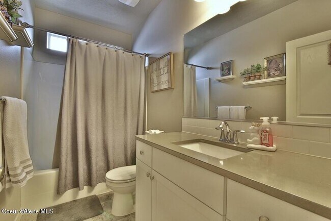 Foto del edificio - 13373 N Loveland Way