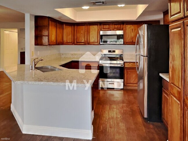 Building Photo - 4 br, 2.5 bath House - 342 Jorge Way