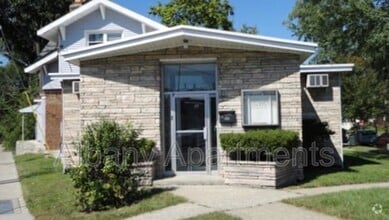 Building Photo - 4 Ten Eyck Ave