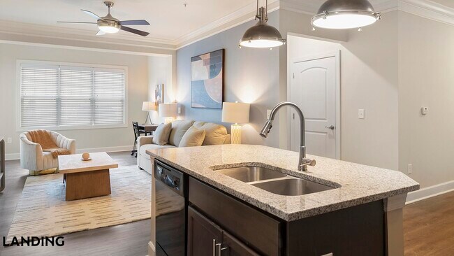 Building Photo - 3000 Daventry Cir