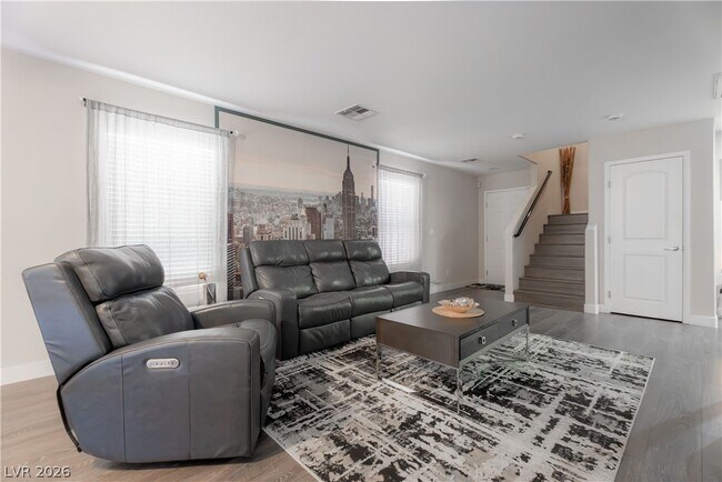 Foto del edificio - 7578 Hope Valley St