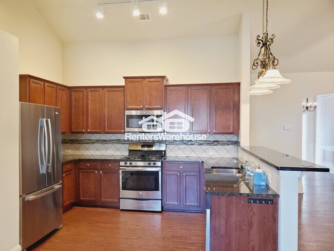 Building Photo - 4865 Roseman Trail