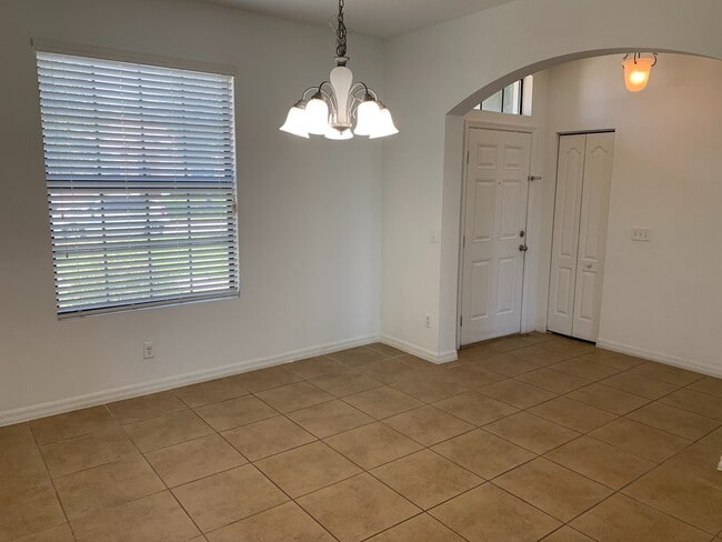 Building Photo - Northshore-2827 ScenicLane Kissimmee FL 34744