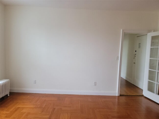 Building Photo - 35-06-35169 169th St