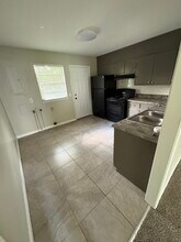 Building Photo - 400 Arkadelphia Rd