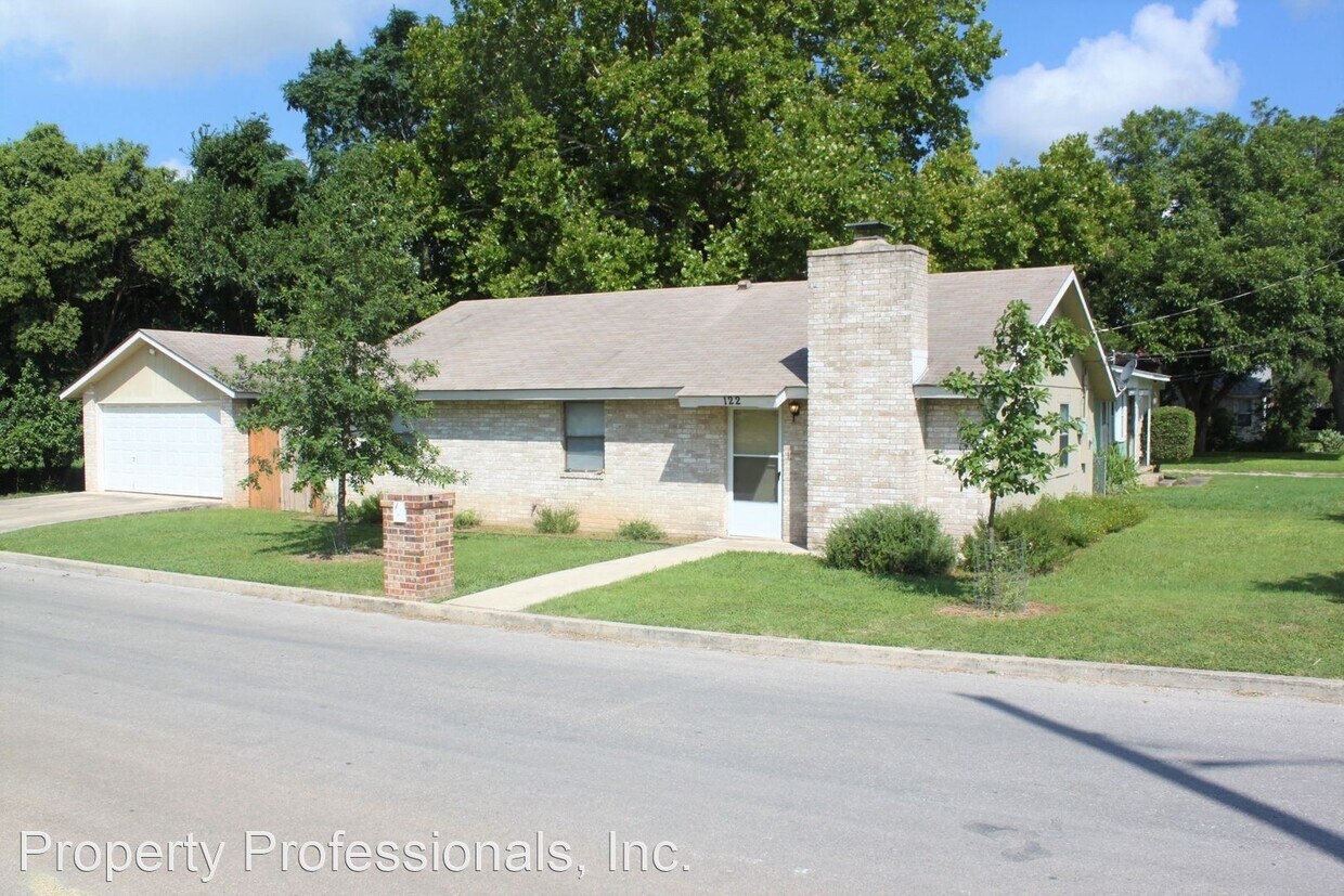 Primary Photo - 3 br, 2 bath House - 122 Dallas