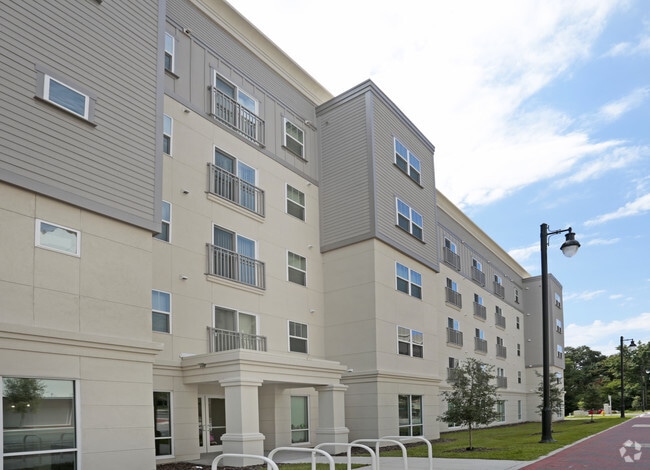 Foto del edificio - Arbours at Tumblin Creek ~ Active  55+ Adult  Community