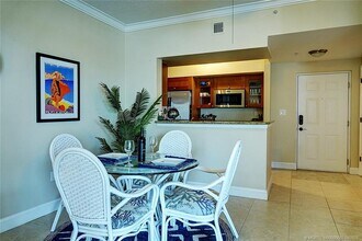 Building Photo - 975 NW Flagler Ave