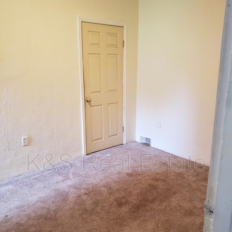 15071519 Coal St, Pittsburgh, PA 15221 Condo for Rent in Pittsburgh