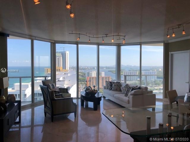 Building Photo - 16699 Collins Ave
