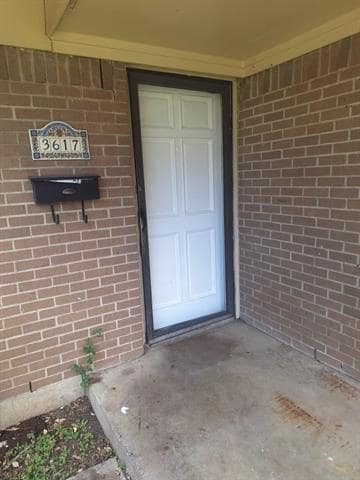 Foto del edificio - 3617 Edgewood Dr