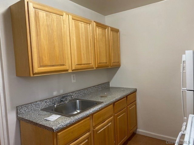 Building Photo - 62-40 Woodhaven Blvd