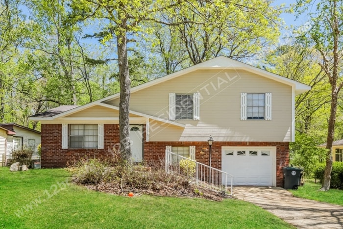 3-Bedroom Home with Fireplace and Fenced Yard