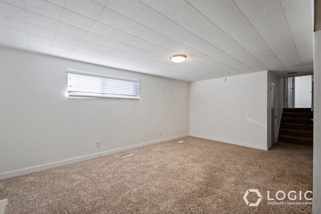 Building Photo - 23 W 1500 S