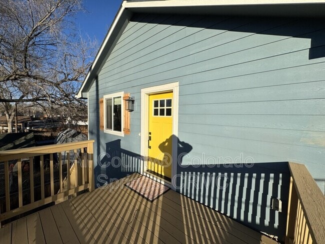 Foto del edificio - 824 S Logan Ave