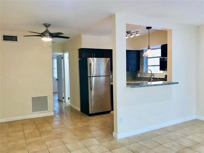 Photo - 521 NE 62nd St Apartment