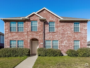 Building Photo - 103 Red Wolf Ln